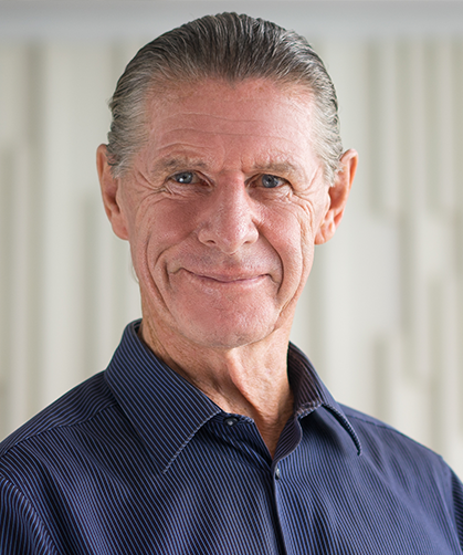 Nehmen Sie Kontakt mit Ihrem Ansprechpartner Eddy Bardheci auf